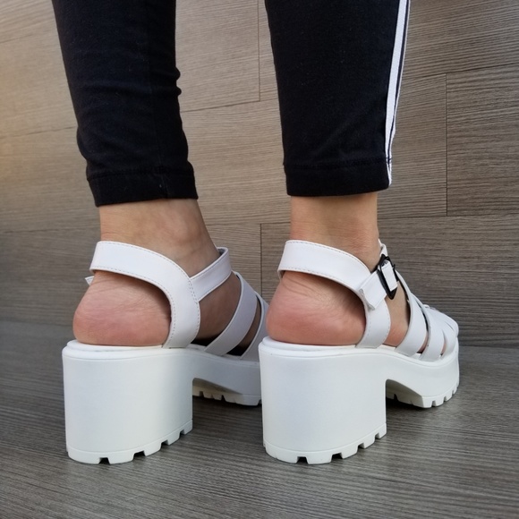 Open Toe 90's Grunge Look Chunky Summer Shoes - Picture 4 of 7